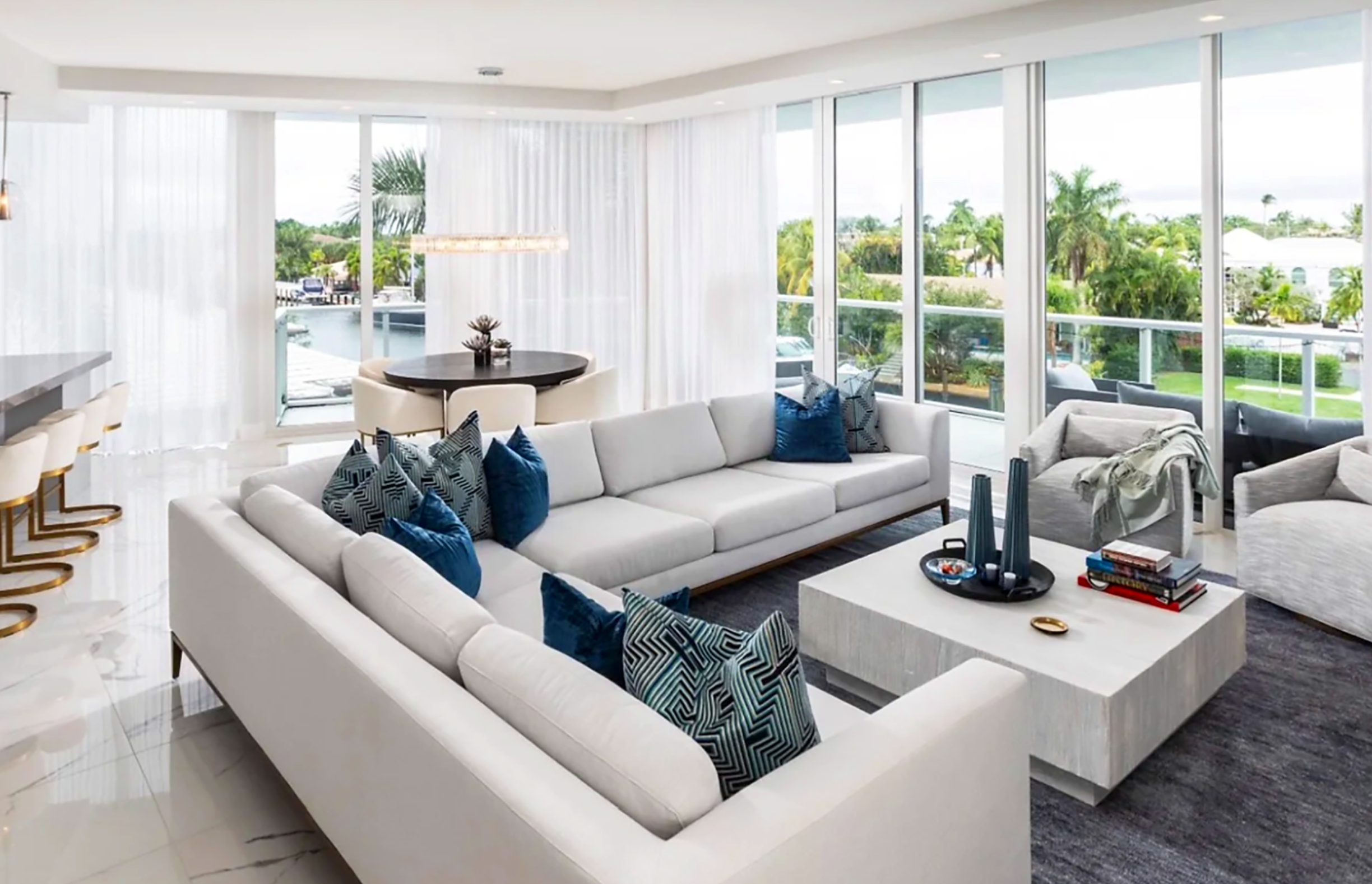 Waterfront Fort Lauderdale penthouse living room